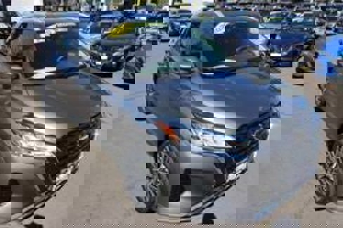 Used 2022 Nissan Kicks SV image 7