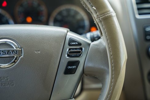 Used 2014 Nissan Armada SL image 30