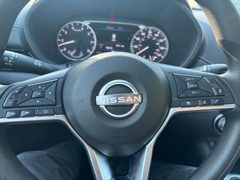 Used 2024 Nissan Sentra SV image 25