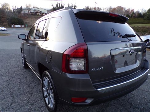 Used 2017 Jeep Compass High Altitude image 6