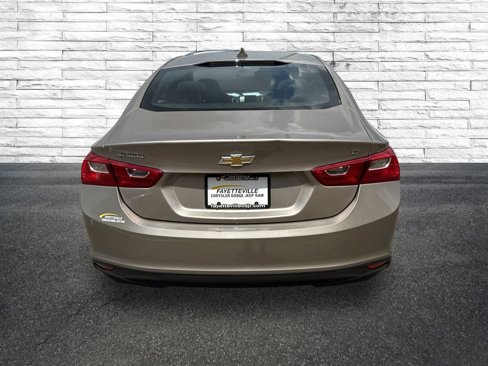 Used 2023 Chevrolet Malibu LT image 4