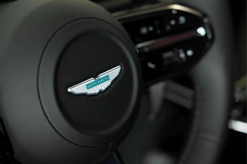 New 2025 Aston Martin V8 Vantage Coupe image 27