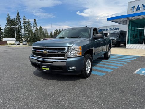 Used 2011 Chevrolet Silverado 1500 LT w/ All-Star Edition image 3