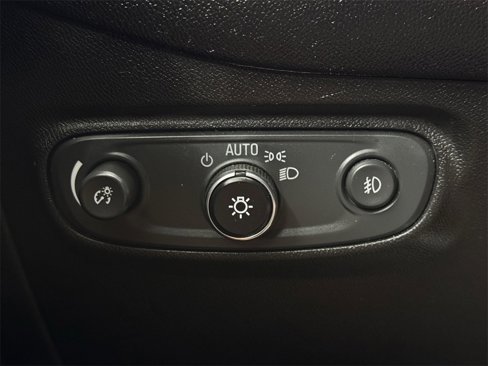 Used 2020 Chevrolet Equinox LT w/ Midnight Edition image 19