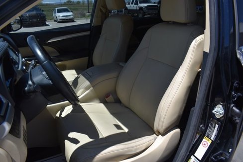 Used 2014 Toyota Highlander XLE image 14