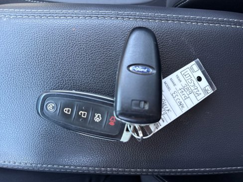 Used 2019 Ford Escape SE image 31