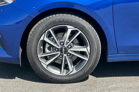 Used 2023 Kia Forte LXS image 24