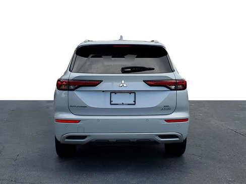 Used 2023 Mitsubishi Outlander SEL image 4