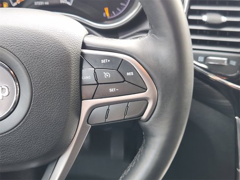 Used 2019 Jeep Grand Cherokee Altitude image 27