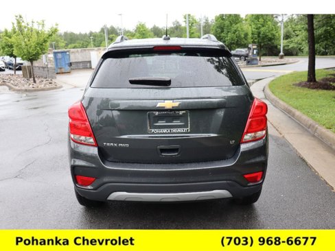 Used 2020 Chevrolet Trax LT w/ Driver Confidence Package image 6