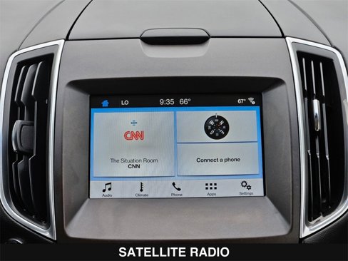Used 2017 Ford Edge Titanium image 18