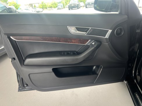 Used 2010 Audi A6 3.2 Premium image 11