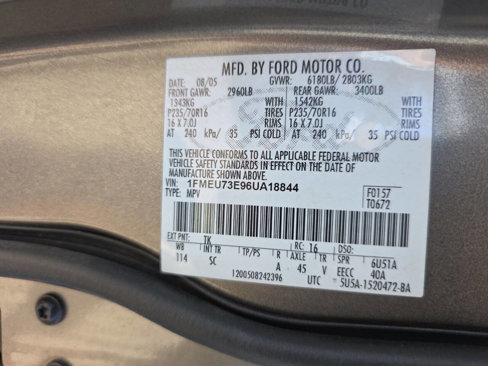 Used 2006 Ford Explorer XLT image 35