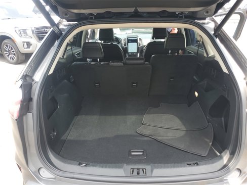 Used 2022 Ford Edge SEL w/ Convenience Package image 9