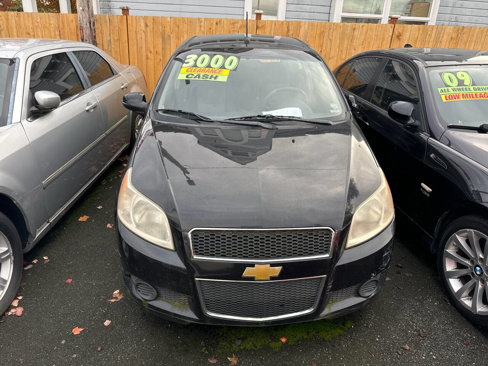 Used 2009 Chevrolet Aveo5 LT w/ Power and Convenience Package image 3
