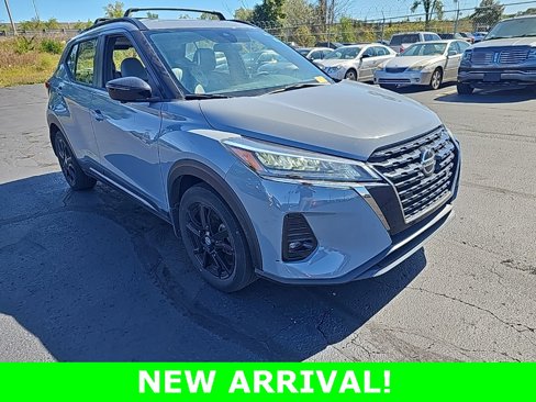 Certified 2021 Nissan Kicks SR w/ SR Premium Package image 4