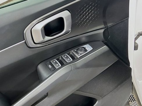 Used 2021 Kia Sorento S w/ Panoramic Sunroof Package image 17