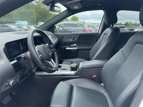 Certified 2022 Mercedes-Benz GLA 250 4MATIC image 4