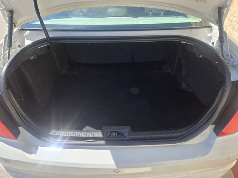 Used 2012 Ford Fusion SEL image 16