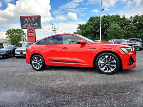 Used 2021 Audi e-tron Premium w/ Black Optic Package image 24