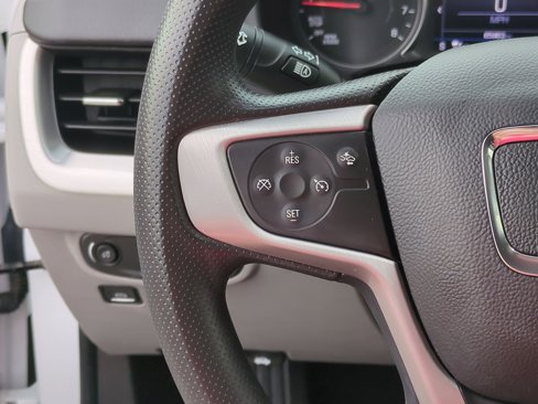 Used 2023 GMC Terrain SLE w/ Driver Convenience Package image 18
