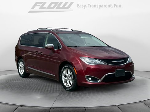 Used 2020 Chrysler Pacifica Limited image 1