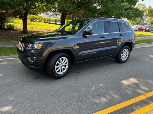 Used 2014 Jeep Grand Cherokee Laredo w/ 18" Wheel & 8.4" Radio Group image 13