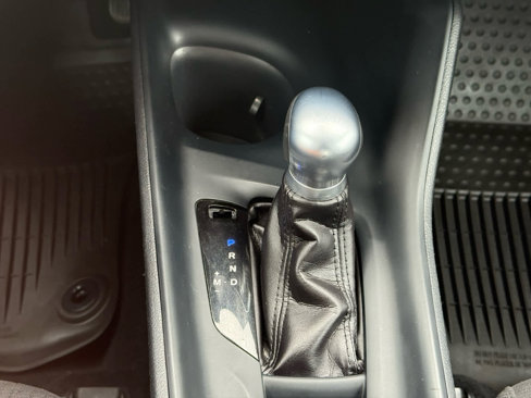 Used 2019 Toyota C-HR LE image 23