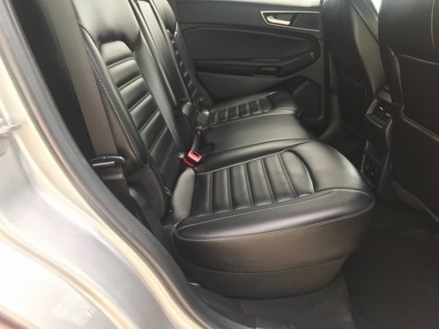Used 2021 Ford Edge SEL w/ Convenience Package image 18