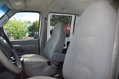 Used 2008 Ford E-150 and Econoline 150 Wagon image 14