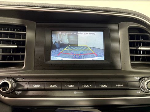 Used 2019 Hyundai Elantra SE w/ Cargo Package image 18