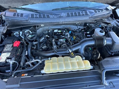 Used 2020 Ford F150 XLT image 37