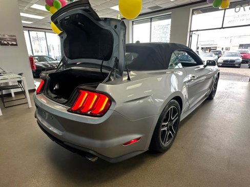 Used 2020 Ford Mustang Premium image 31