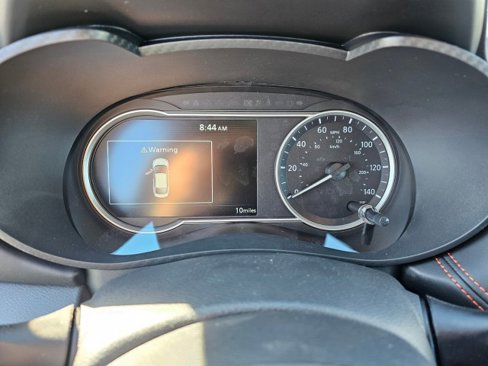 New 2025 Nissan Versa SR w/ Trunk Package image 28