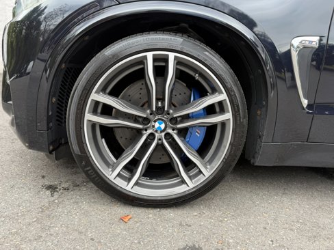 Used 2015 BMW X5 M image 50