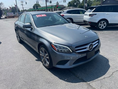 Used 2019 Mercedes-Benz C 300 4MATIC Sedan image 2