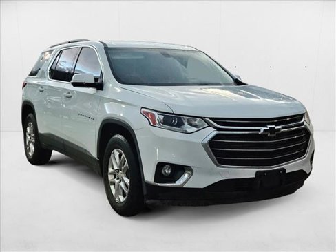 Used 2019 Chevrolet Traverse LT image 3