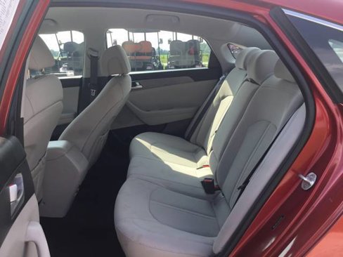 Used 2016 Hyundai Sonata SE image 10