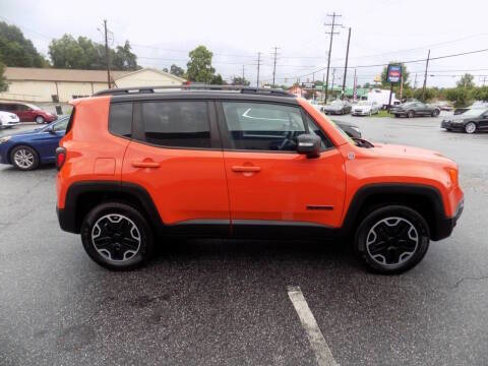Used 2015 Jeep Renegade Trailhawk w/ Popular Equipment Group image 6