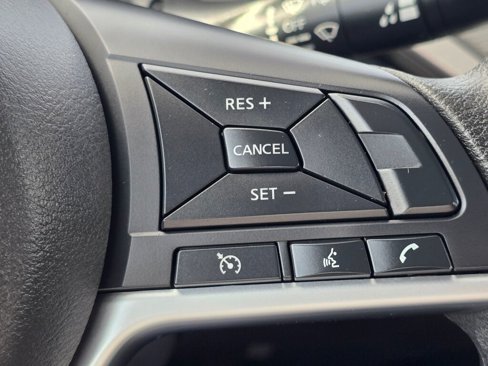 Used 2022 Nissan Altima 2.5 SV image 33