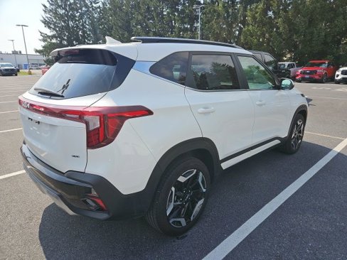 Used 2025 Kia Seltos SX w/ SX Sunroof Package image 7
