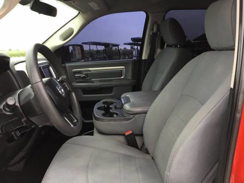 Used 2019 RAM 1500 Classic SLT image 12