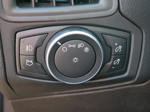 Used 2017 Ford Focus SE image 26