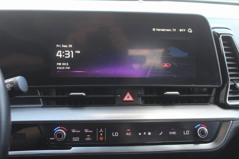 Used 2023 Kia Sportage EX image 18