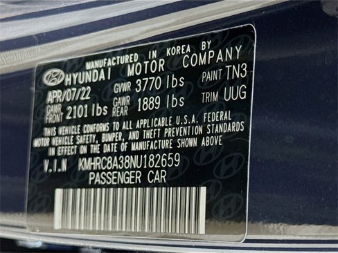 Used 2022 Hyundai Venue Limited image 27