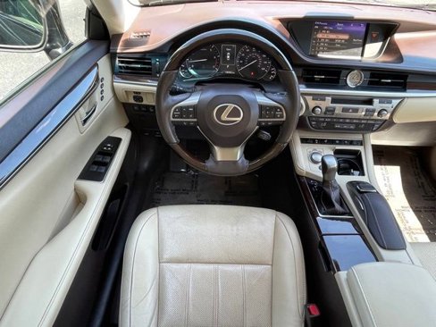 Used 2017 Lexus ES 350 image 6