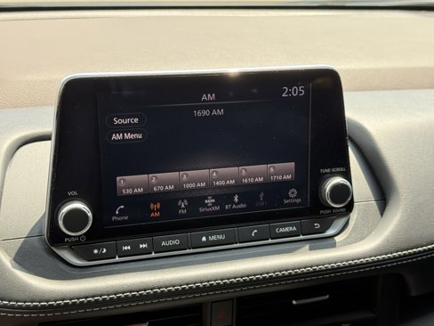 Certified 2023 Nissan Rogue S image 11