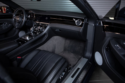 Used 2020 Bentley Continental GT image 35