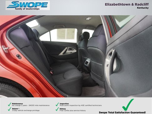 Used 2011 Toyota Camry SE image 9