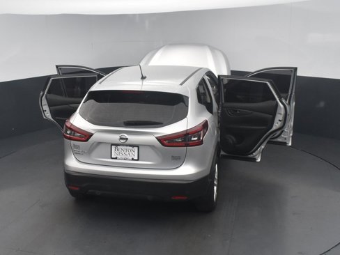 Used 2020 Nissan Rogue Sport S w/ Appearance Package image 23
